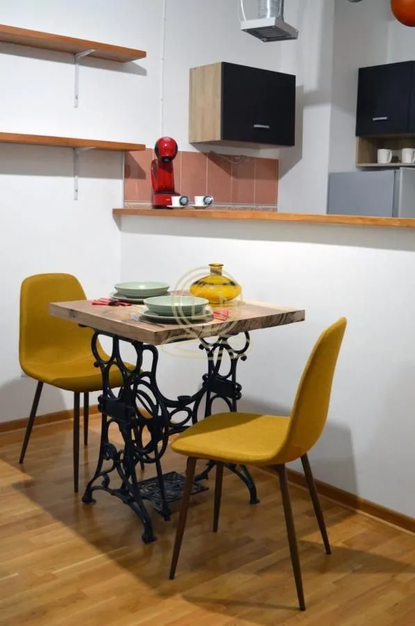 Izdavanje, jednosoban stan, 33m², Vračar Hram, Vračar Sve Podlokacije