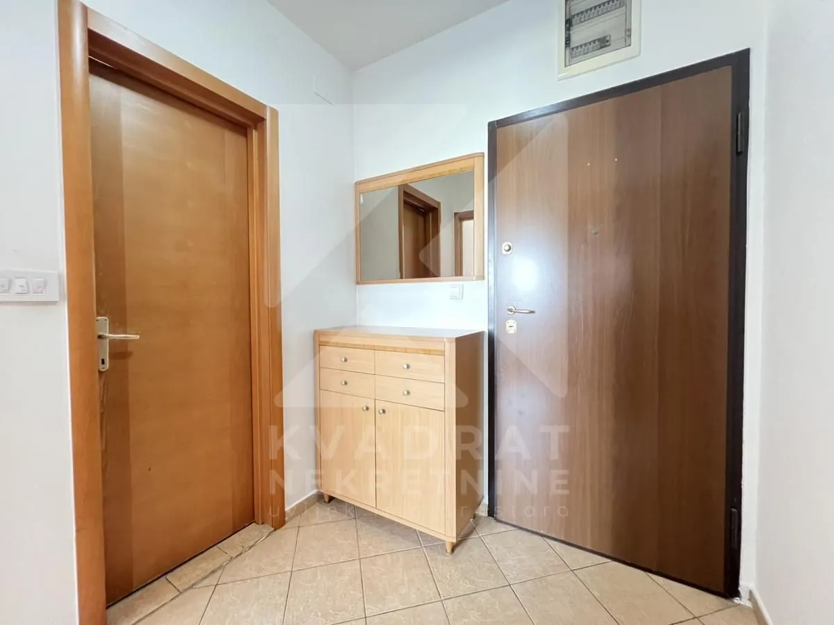 Rent, two bedroom apartment, 42m², Stari Aerodrom, Podgorica