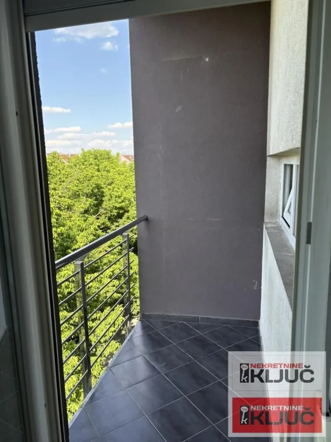 Rent, three bedroom apartment, 60m², Socijalno, Novi Sad Sve Podlokacije