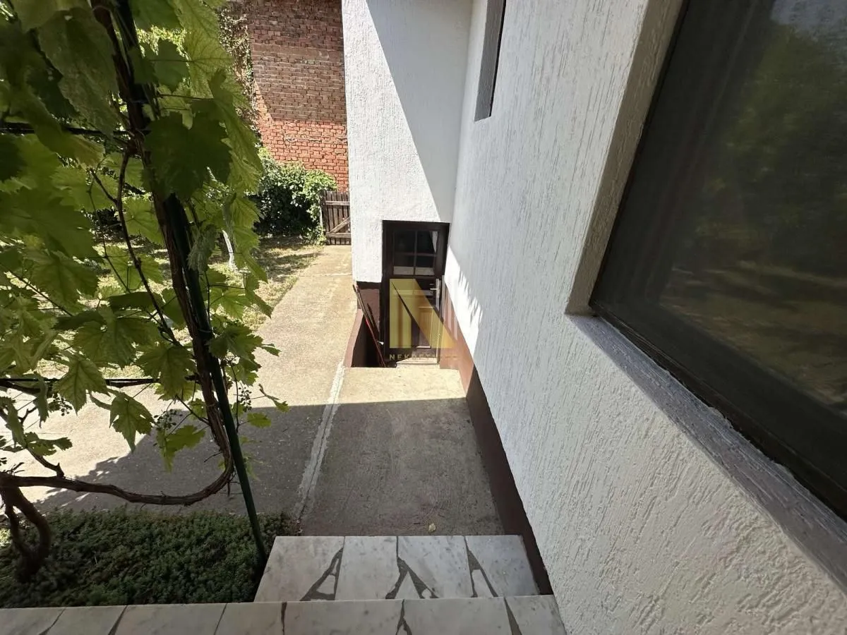 Prodaja, kuća, 118m², Zrenjanin, Srbija