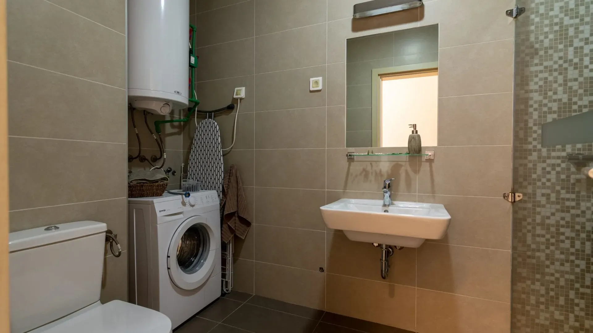 Sale, apartment, 91m², Morinj, Kotor