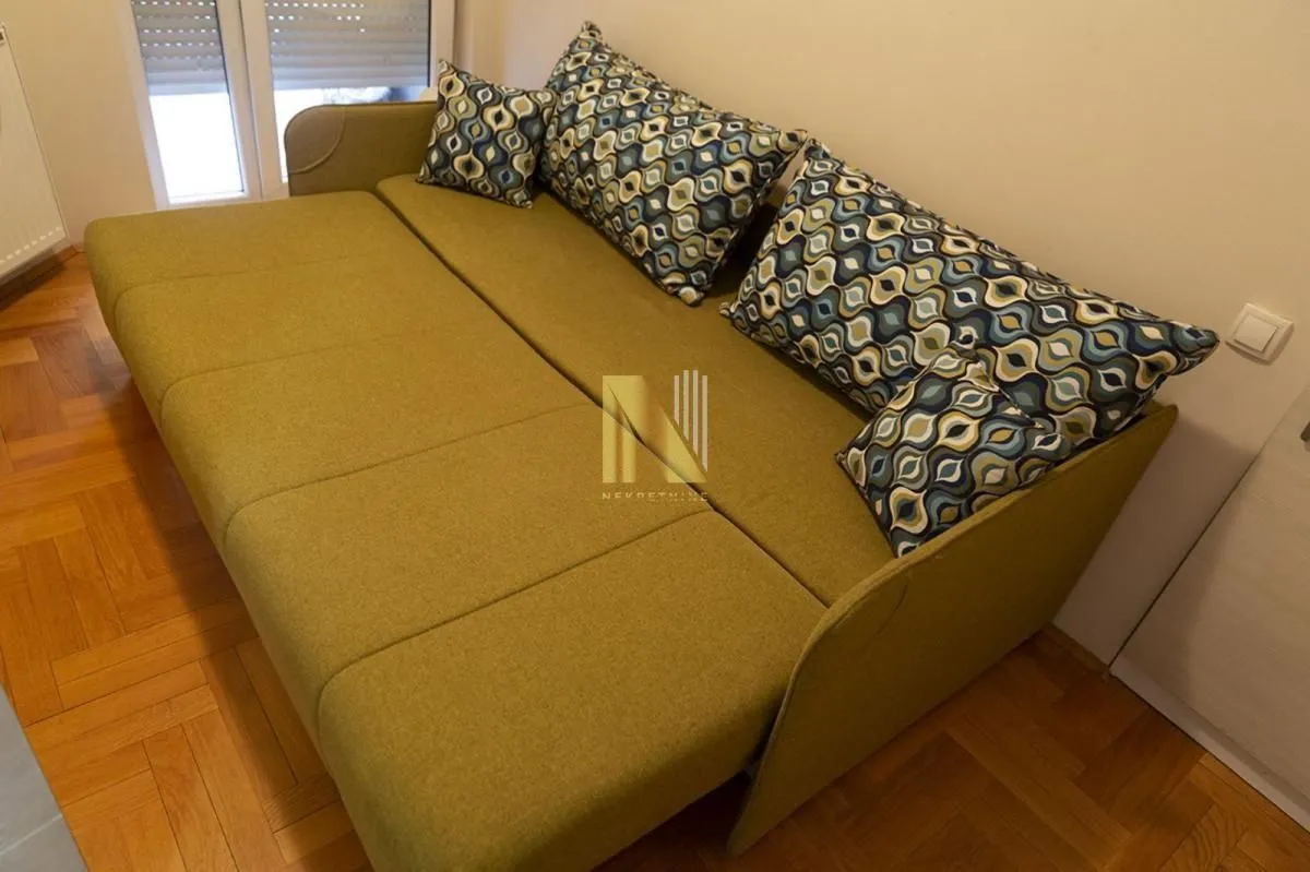Izdavanje, dvosoban stan, 47m², Bulevar Oslobodjenja, Novi Sad Sve Podlokacije