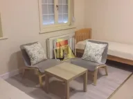 Izdavanje, jednosoban stan, 35m², Stari grad, Novi Sad - image 1