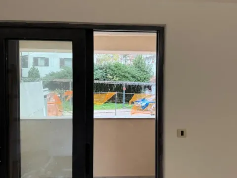 Sale, studio apartment, 35m², Adok, Budva - image 3