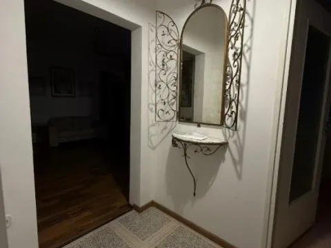 Sale, two bedroom apartment, 45m², Vračar Sve Podlokacije, Beograd - image 11