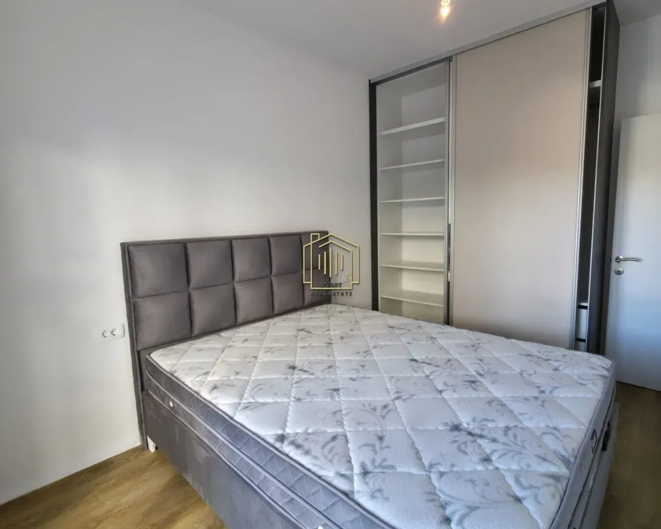 Prodaja, dvosoban stan, 64m², Cetinje, Crna Gora