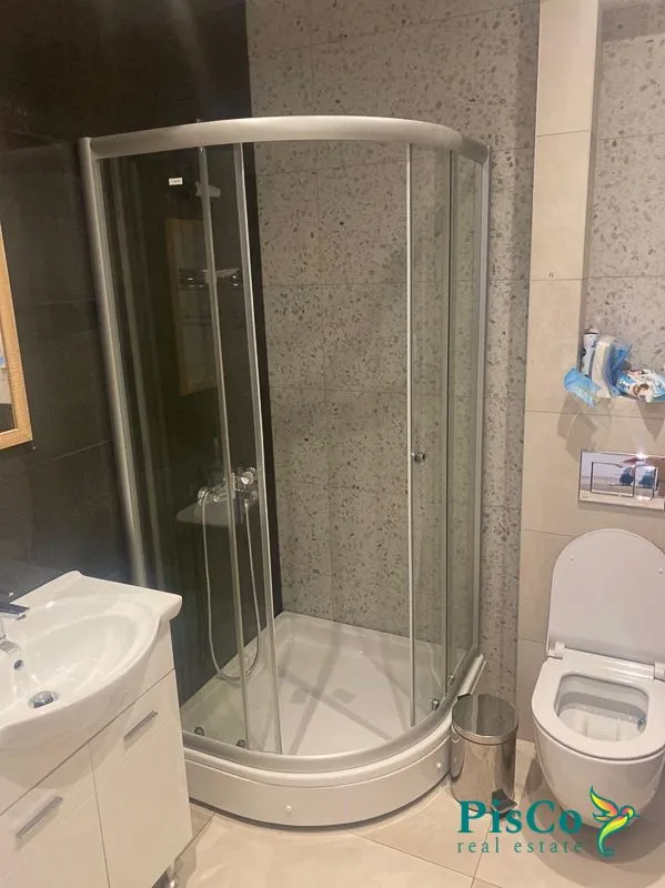 Izdavanje, četvorosoban stan, 120m², Momišići, Podgorica