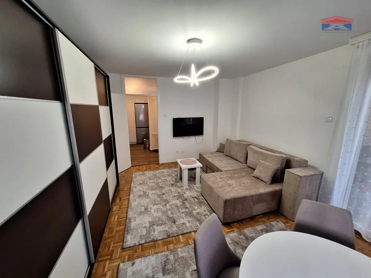 Rent, one bedroom apartment, 36m², Detelinara, Novi Sad Sve Podlokacije