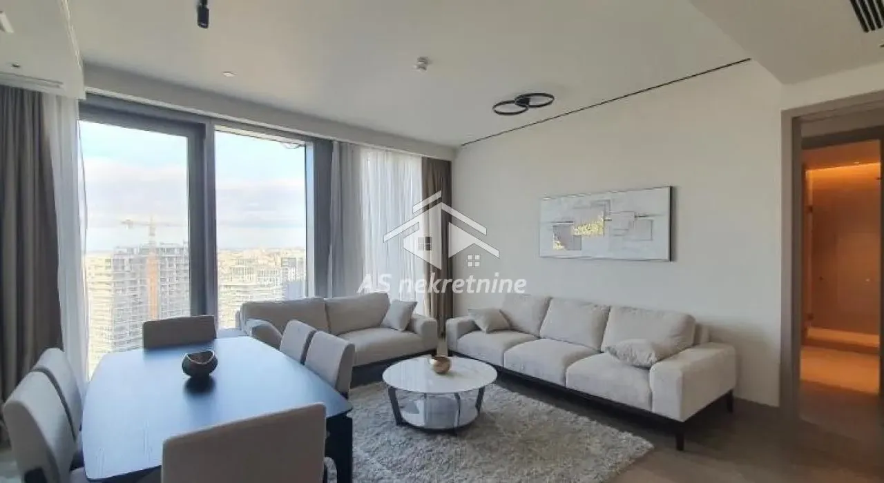 Izdavanje, trosoban stan, 90m², Savski Venac, Beograd