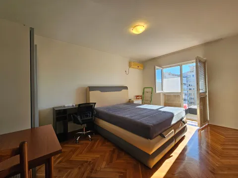 Rent, apartment, 33m², Centar, Bar - image 6