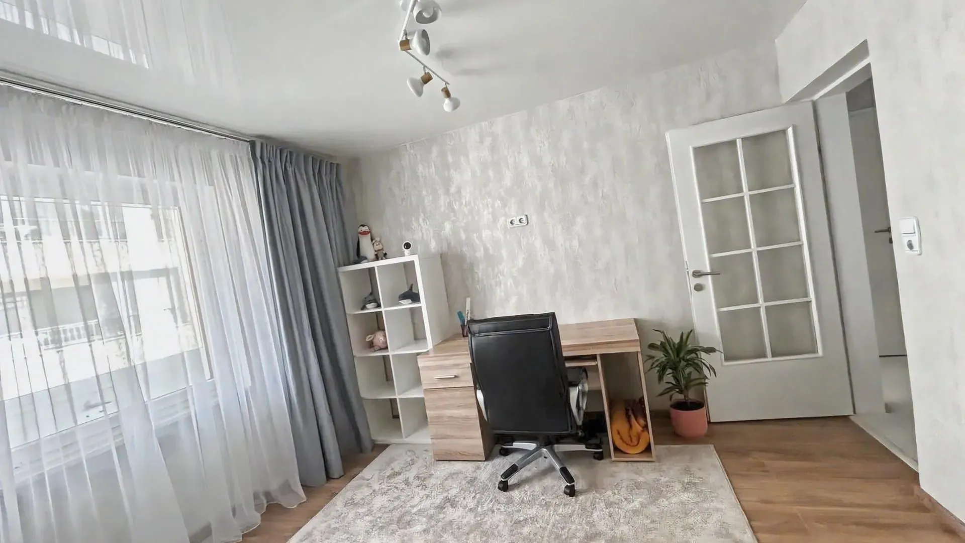 Prodaja, dvosoban stan, 110m², Centar, Tivat