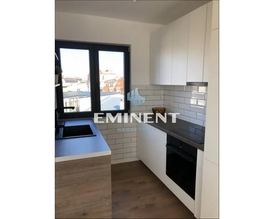 Rent, two bedroom apartment, 43m², Stari Grad, Beograd