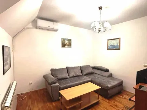 Stan in Žarkovo