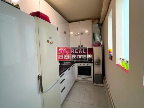 Prodaja, četvorosoban stan, 76m², Vračar Sve Podlokacije, Beograd - image 9