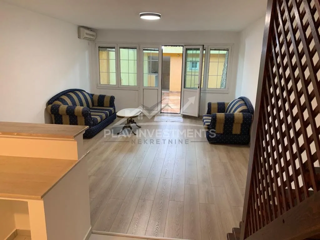 Prodaja, kuća, 100m², Stara Varoš, Podgorica