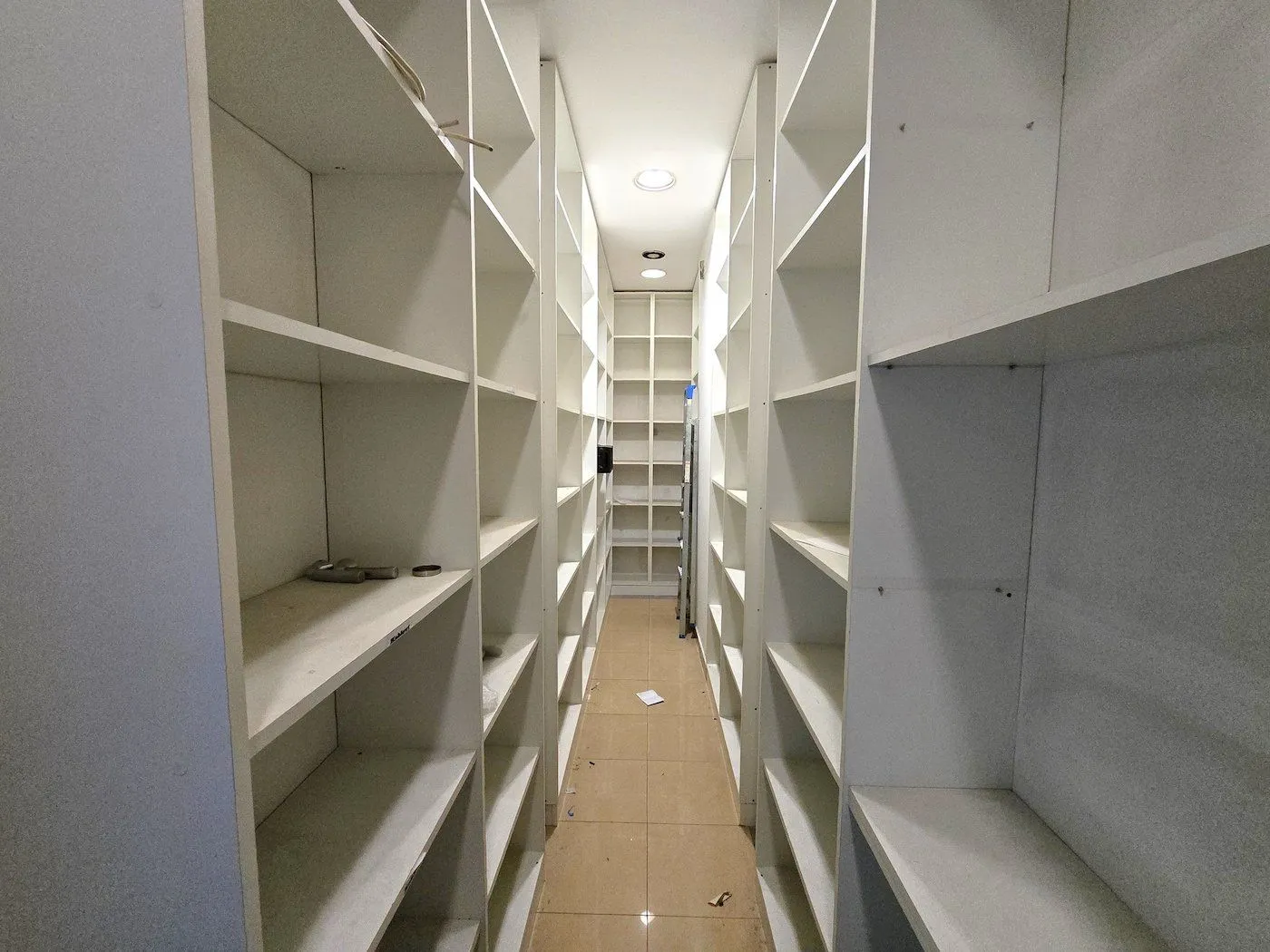 Rent, office space, 450m², Preko Morače, Podgorica