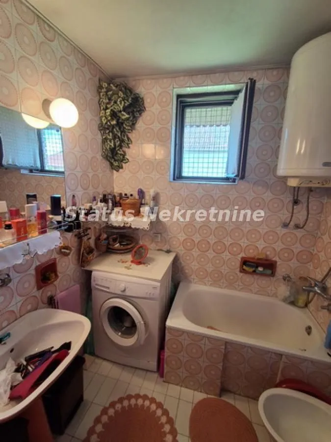Prodaja, kuća, 93m², Futog, Novi Sad Sve Podlokacije