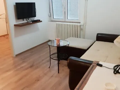 Prodaja, jednosoban stan, 44m², Centar, Novi Sad - image 3
