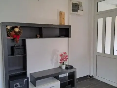 Izdavanje, kuća, 80m², Grahovo, Nikšić - image 5