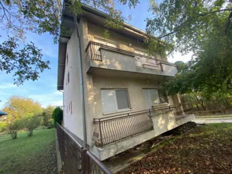 Prodaja, kuća, 275m², Obrenovac (mesto), Obrenovac - image 13