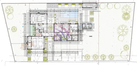 Arhitektonski plan osnove objekta sa rasporedom prostorija i spoljnim uređenjem. - image 6