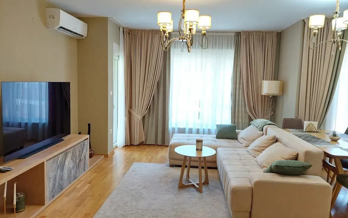Sale, two bedroom apartment, 72m², Bečići, Budva