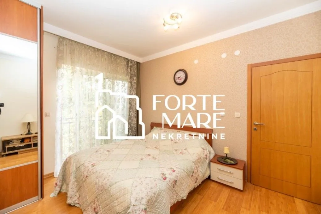 Prodaja, jednosoban stan, 75m², Đenovići, Herceg Novi