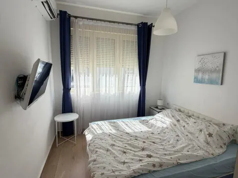 Rent, one bedroom apartment, 47m², Velji Vinogradi, Budva - image 9