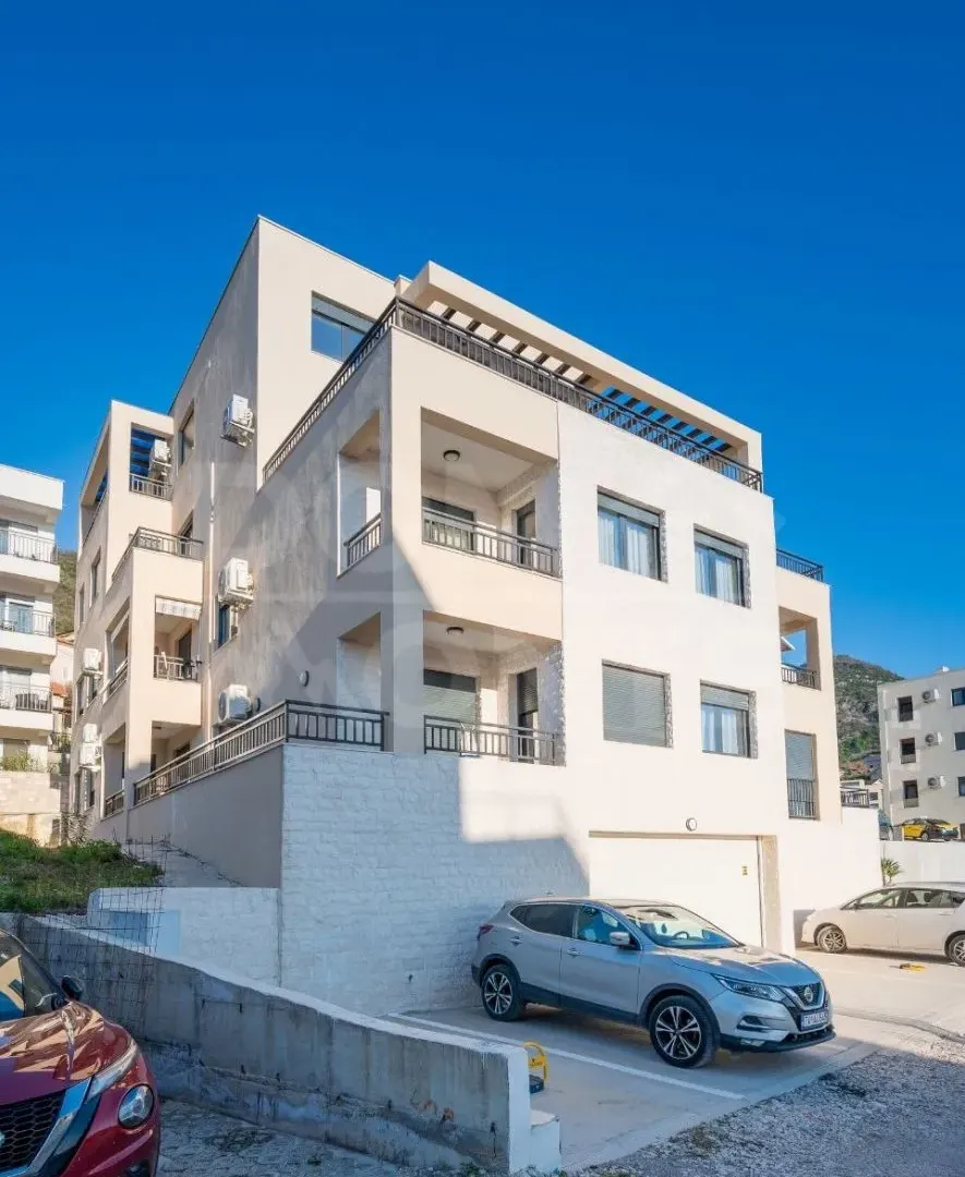 Prodaja, dvosoban stan, 63m², Pod Kuk, Tivat