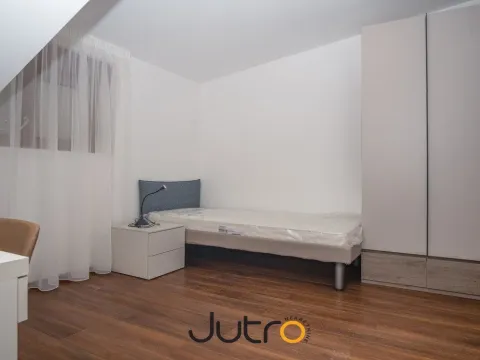 Izdavanje, dvosoban stan, 89m², Podgorica, Crna Gora - image 4