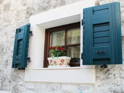Sale, house, 385m², Strp, Kotor - image 2