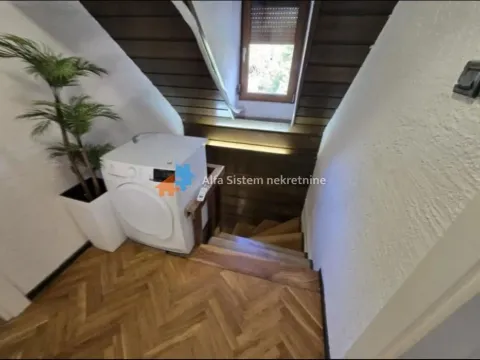 Rent, house, 160m², Savski Venac, Beograd - image 24