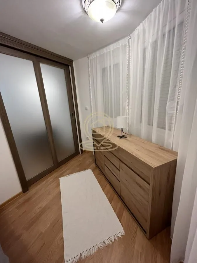 Prodaja, jednosoban stan, 36m², Stari Grad, Beograd