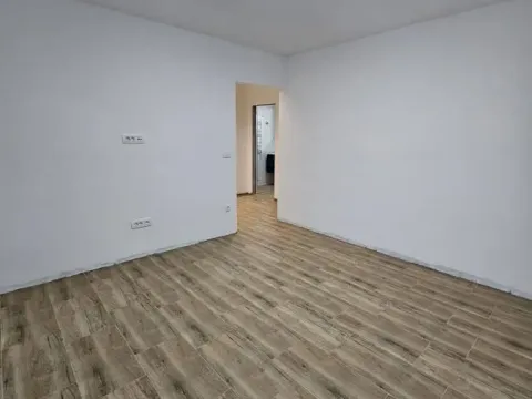 Rent, office space, 60m², Palilula, Niš - image 5