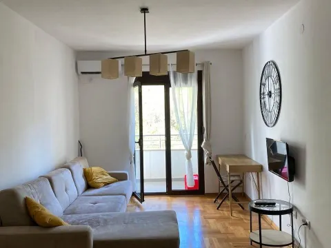 Sale, one bedroom apartment, 47m², Bečići, Budva - image 3