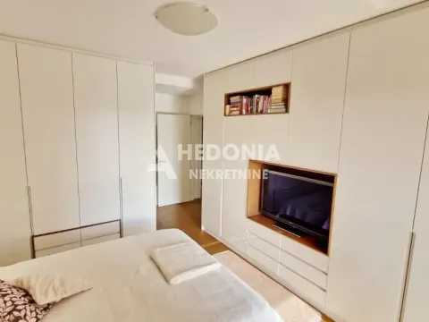 Sale, four bedroom apartment, 131m², Novi Beograd Blok 65, Novi Beograd Sve Podlokacije - image 9