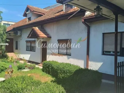 Sale, house, 187m², Zemun Cara Dušana, Zemun Sve Podlokacije