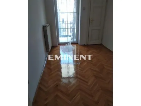 Izdavanje, stan, 117m², Slavija, Vračar Sve Podlokacije - image 8