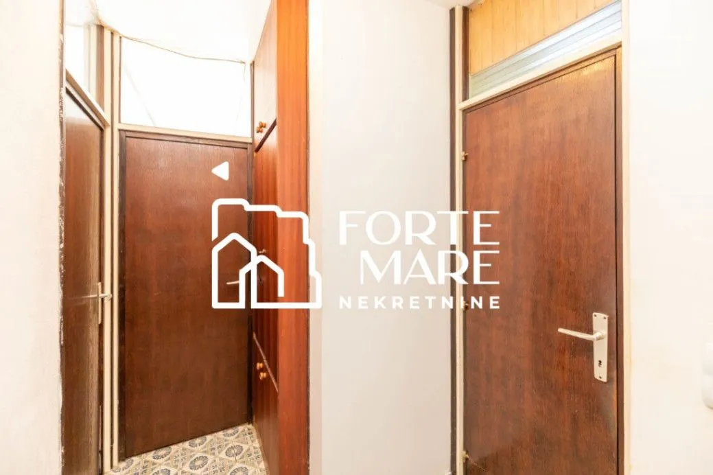 Prodaja, dvosoban stan, 70m², Igalo, Herceg Novi