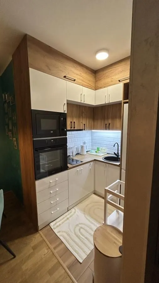 Prodaja, dvosoban stan, 59m², Adamovićevo Naselje, Novi Sad Sve Podlokacije