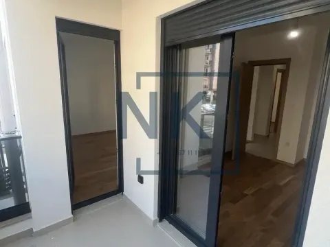 Izdavanje, dvosoban stan, 53m², City Kvart, Podgorica - image 2