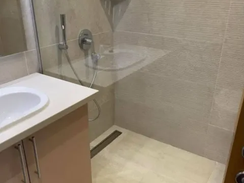 Sale, one bedroom apartment, 59m², Budva, Crna Gora - image 10