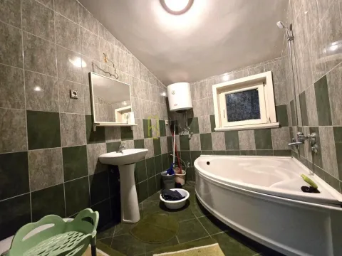 Sale, two bedroom apartment, 65m², Ibričevina, Podgorica - image 9