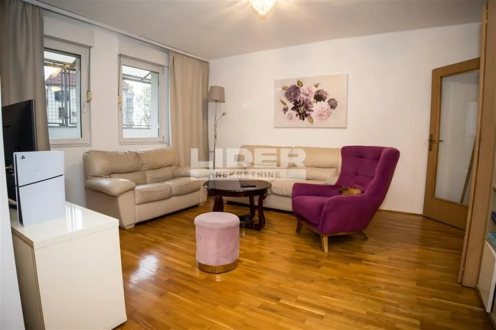 Prodaja, trosoban stan, 69m², Čukarica, Beograd