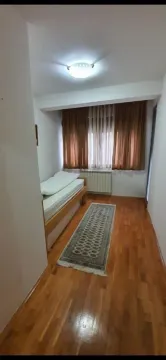 Izdavanje, trosoban stan, 86m², Neimar, Vračar Sve Podlokacije - image 9