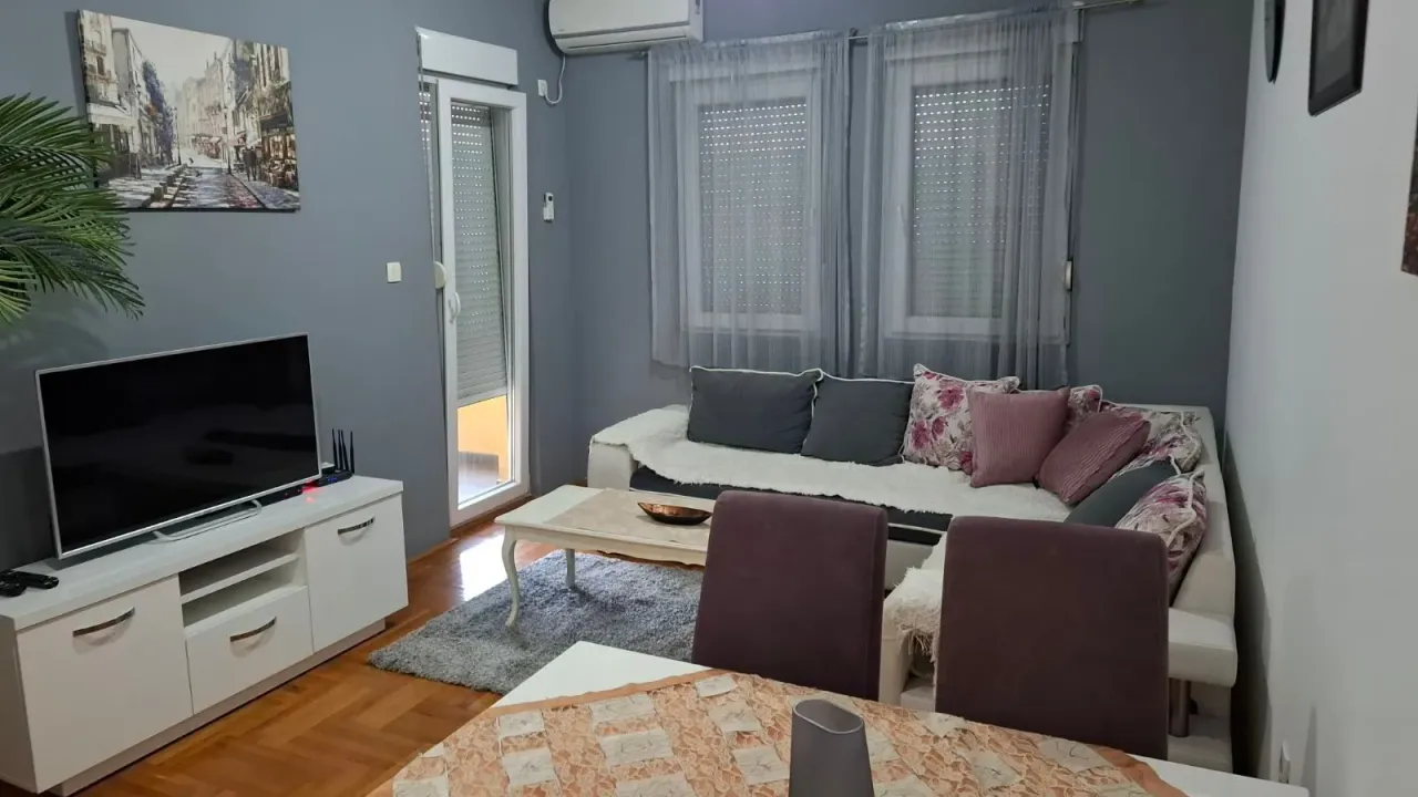 Rent, one bedroom apartment, 44m², City Kvart, Podgorica