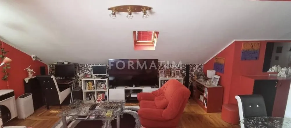 Sale, three bedroom apartment, 63m², Petlovo Brdo, Beograd
