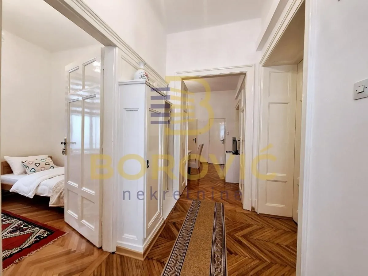 Rent, four bedroom apartment, 101m², Stari Grad, Beograd