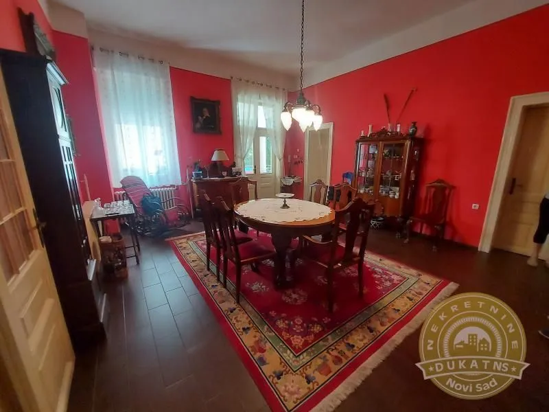 Prodaja, kuća, 187m², Sremska Kamenica, Petrovaradin