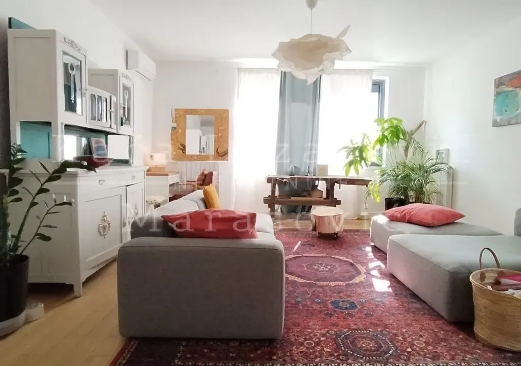 Izdavanje, dvosoban stan, 61m², Stari Grad, Beograd